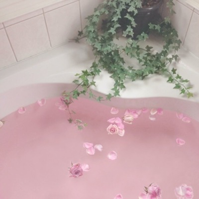 Featured image of post Tumblr Pink Water Aesthetic - Tumblr is a place to express yourself, discover yourself, and bond over the stuff you love.