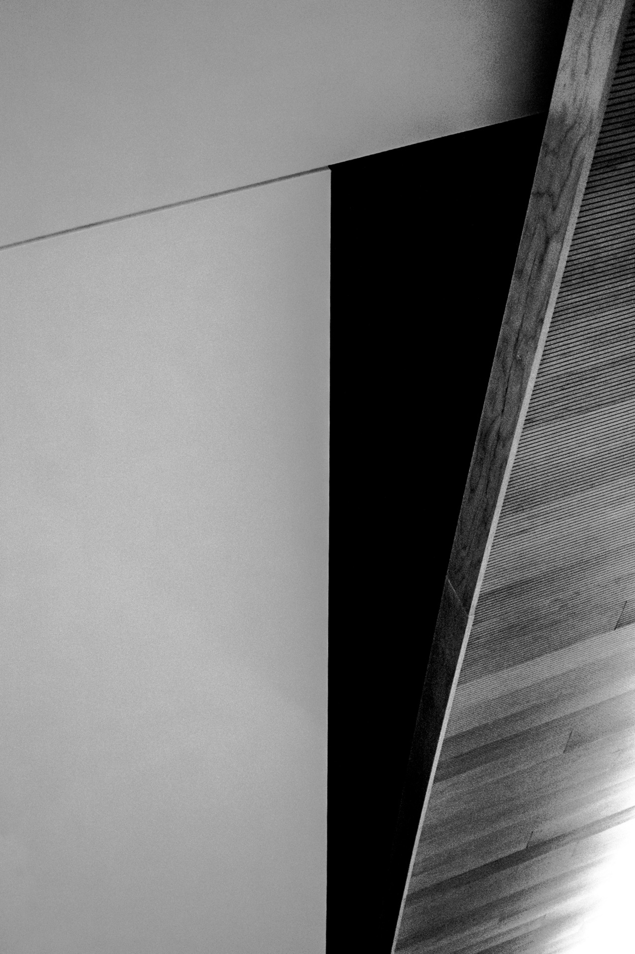 qbn-scholar:  Somewhere I. Sacramento International Airport, 03-13-16. 