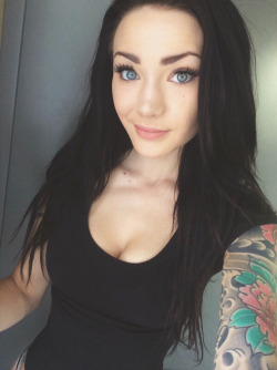 Girls With Tattoos