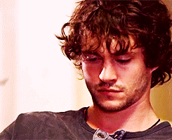 willgrahamscock:  Hannibal AU | Part One └ Where Hannibal Lecter is a clumsy Psychiatrist,