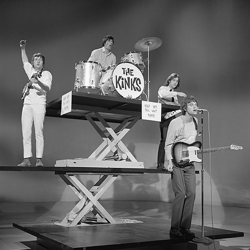 rocknrollicons-deactivated20151:  The Kinks on The Shindig Show, L.A, 1965