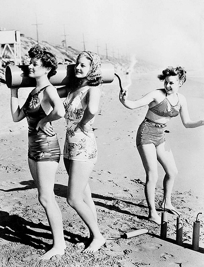 Susan Hayward and friends, 1938.