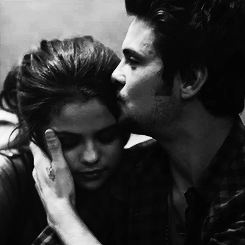 selena gomez gifs