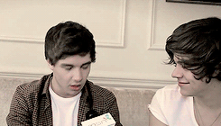 louiswtomlinrson: @Real_Liam_Payne: #askliam@Harry_Styles: @Real_Liam_Payne #askliam