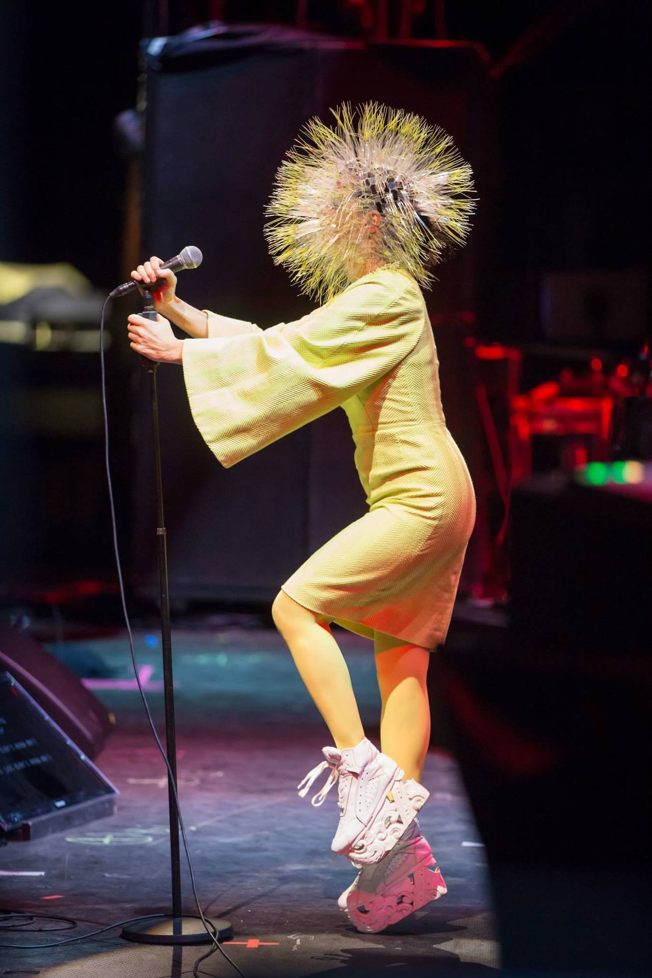bjork noise — pictures of bjork wearing shoes