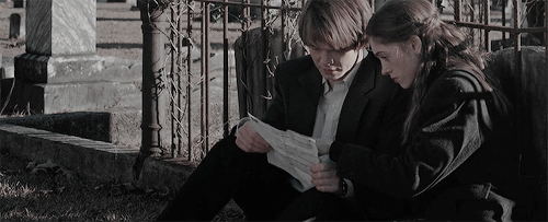 shesavedus:  Stranger Things Appreciation Week - Day 3: Favorite OTP“I saw this