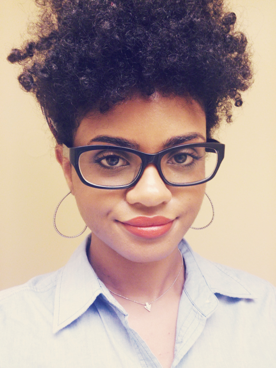 youngblackandvegan:  dream-fighter:  Sorry, no tie here buuuuuut LOOK!! I tied my