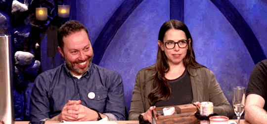 kimabutch:cranesofibycus:Nott and Jester || Sam and Laura[ID: gifs of the cast of Critical Role on s