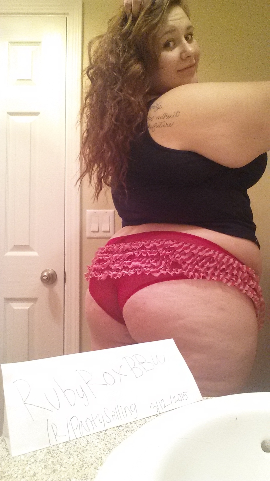 rubyroxbbw:  Selling these mesh frilly panties with 2 days of wear and play(;45$-