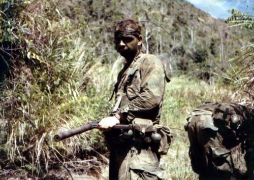 titovka-and-bergmutzen:An LRRP operator with his suppressed Sten Mark II submachine gun.