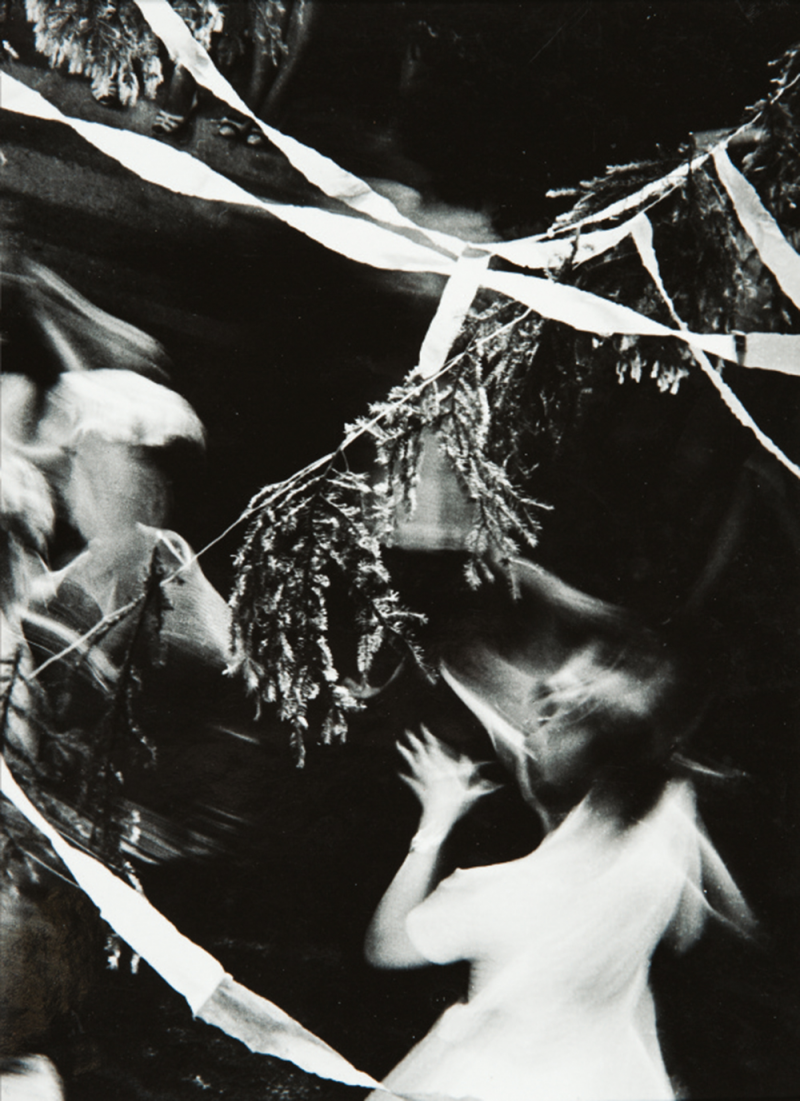 vivipiuomeno1:  DRAHOTIN SULLA (né en 1932) Ball … 1965, tirage argentique 