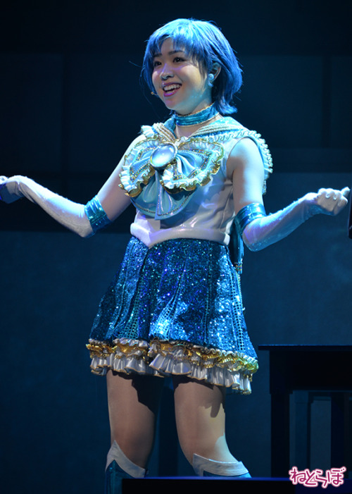 sailorzakuro: NogiMyu Team STAR (½) Found even more Team STAR press photos XD.