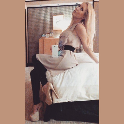 Source : sexyinstush.tumblr.com/ Instagram Name: roncikelv