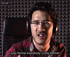 seans-infected-retinas:  The lucky flannel strikes again!(x) (x)