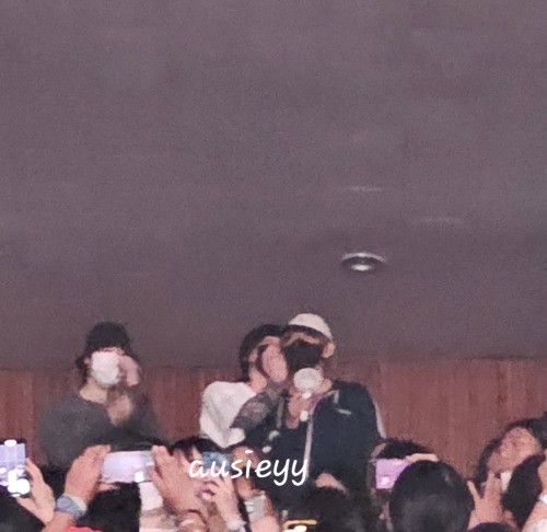 MIN YOONGIs BROTHERS SUPPORTING HIM IN HIS CONCERT