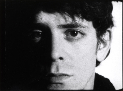 bluiist:  alexithymia-daily:  Lou Reed has adult photos