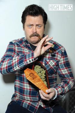 girl-farts:  weedporndaily:  Nick Offerman and his nugs  OMG &lt;3  