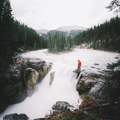 wonderous-world:  In need of a little inspiration to go outside and see what the world has to offer? Then check out one of my all time favorite photographers based in Hessen, Germany, Johannes Becker, on Instagram for mind blowing shots. Never stop