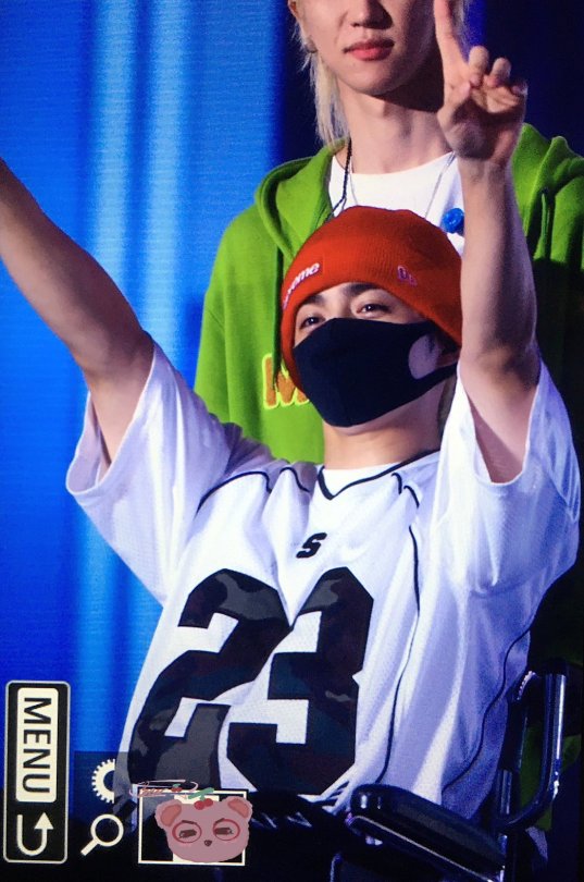 MY HEART I'm So Glad He Got To Be On Stage With Them And He Seems So Happy