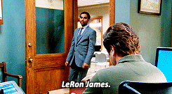 trashybooksforladies:  parks and rec meme ★ nine recurring bits [1/9]tom’s