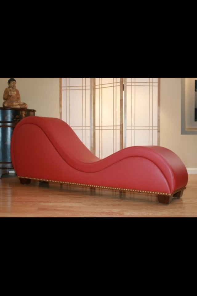 asslocksandpussy:  All I want for Xmas :-)  The chair for the smashing