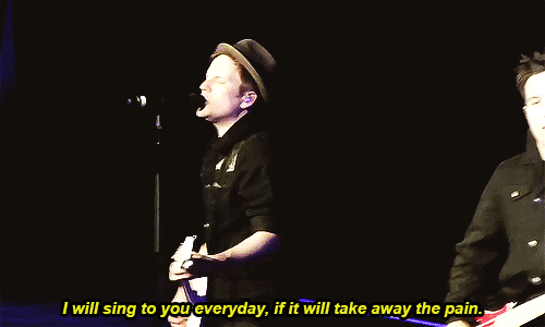 ourlovebends:  pete’s smile is adorable 