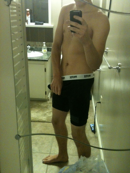 collegeboysnaked:  good