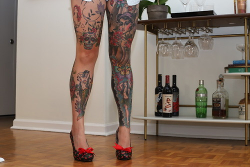 Tattooed LegsFollow my new Tumblr Blog @therealcarriecapriCarrie Caprihttp://carriecapri.tumblr.com