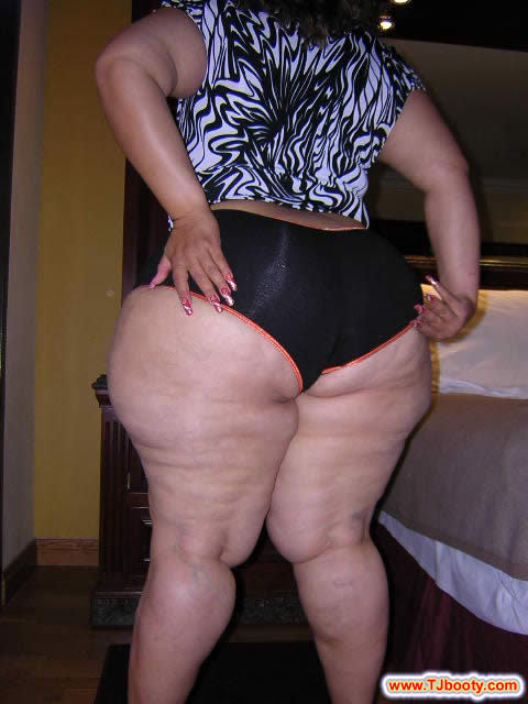 bbwbootycellulite:  Maria Mega Butt porn pictures