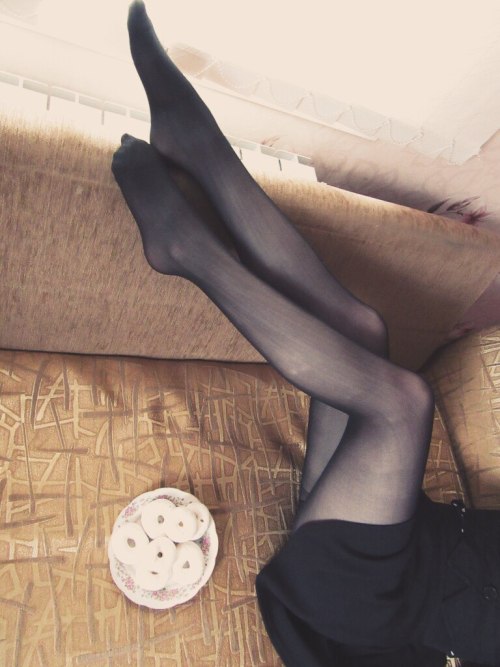 snowbunniashlee: blueeyedgirl06: This is the ONLY thing white boys are good for!  ♠️
