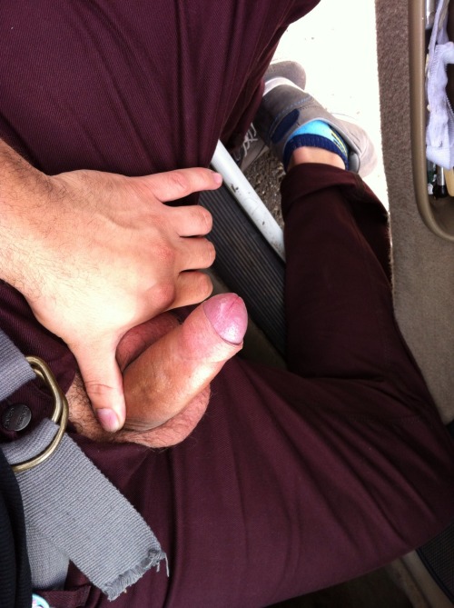 http://mrnopantsnoway.tumblr.com/post/50069616061