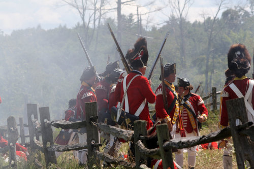 dailyreenactor: (via Redcoats and Rebels 2013 - 3 by Brunvindr on deviantART)