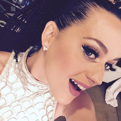 iheartkatyperry:  (x) 