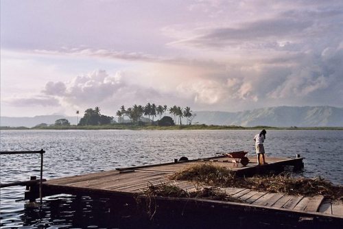 Lake TobaThis image shows the site of one of the largest volcanic eruptions on Earth in the last sev