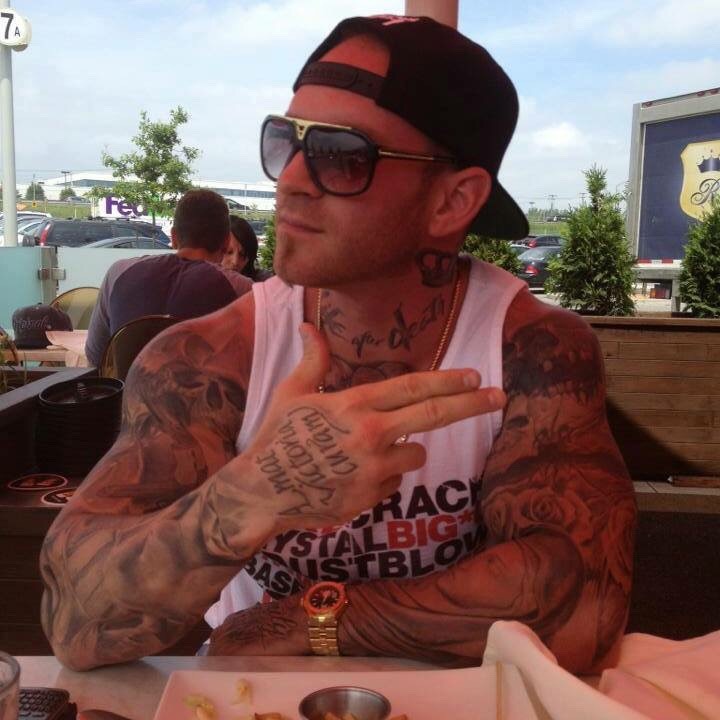 puphawaii:  sexymenandgayporn:More sexy tattooed guys   bone-up!  puphawaii &amp;