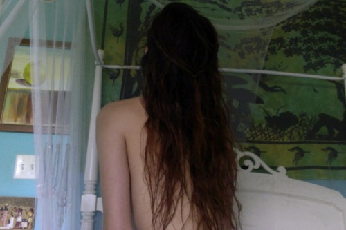 naked-yogi:  Braiding.