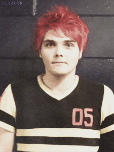 gerward:  Gerard being a cutie. [x] 
