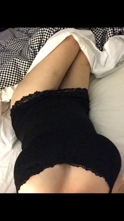 ilovevanilla88: dirtychris43:  Feeling very naughty this morning wanted to share   Hella sexy