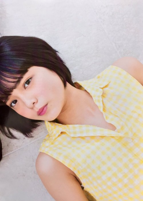 Porn yic17:Hirate Yurina & Suzumoto Miyu (Keyakizaka46) photos