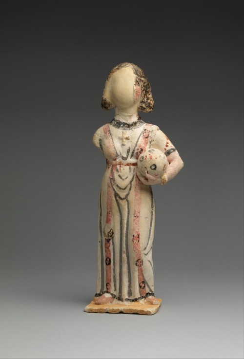 Figure of a woman, 5th century; Hermopolis; Coptic Egyptian