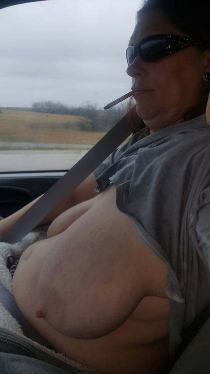 fatkim-posts:  Sunday road trip.  Reblog adult photos