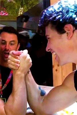 mendes-shawn: 💪💪💪