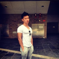 master-bater:  Hottest Asian man I’ve seen as of yet!!