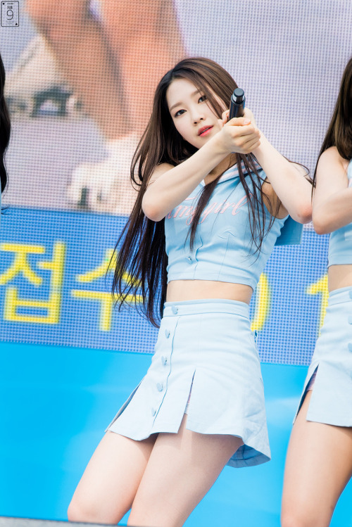 jiho 9 || please do not crop or edit!160521 Hyundai Namyang R&amp;D Center