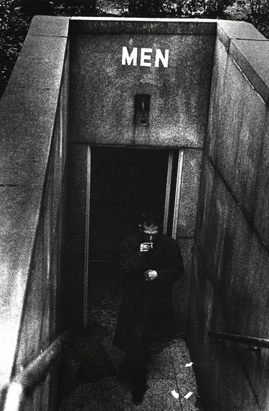 indypendent-thinking:  1960-61 San Fran - Ralph Gibson 