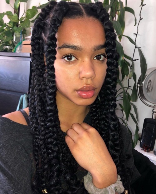 braidsforblackgirls:instagram.com/thereallialovee