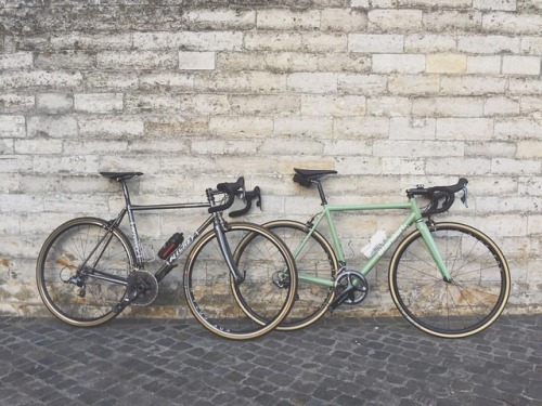 youcantbuyland:#Repost @cafecoureur ・・・ Steel bikes  . #standert #ritchey #steelisreal #steelbikes #