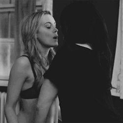 https://69.media.tumblr.com/2d74852866ef16ad82c4686c2806b508/tumblr_p40s540WRV1wxixoxo1_500.gif