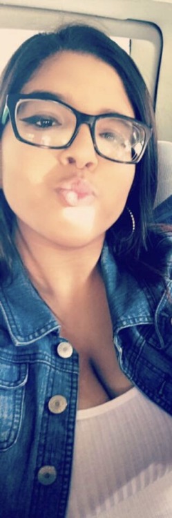 negrosur31: latinasforlife: leoloveslatinas This my Puerto Rican girl Q ricura