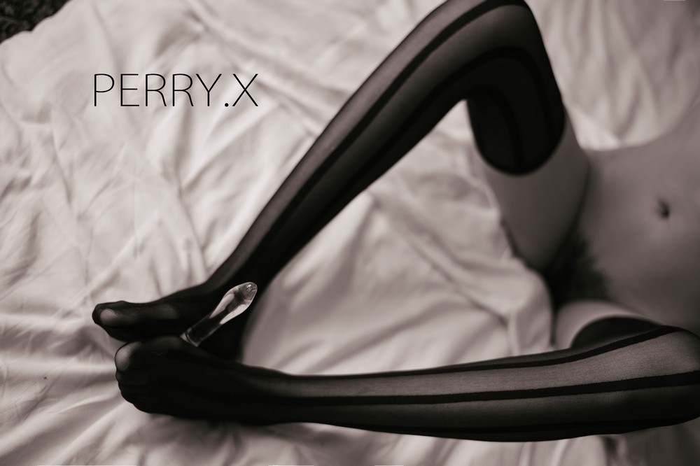 moregoat:  perryxx:  加私汤看更多作品   &gt;&gt;点这里约拍